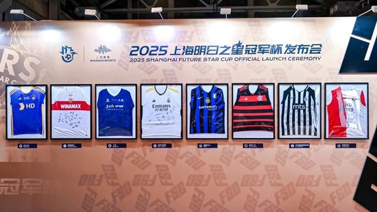 因为目前很多玩家都还在排队等着进行今年会下载图片展示