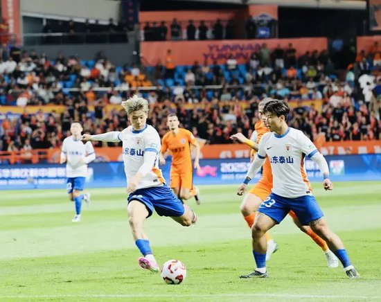 拥有2000多名自主研发人员。相关图片