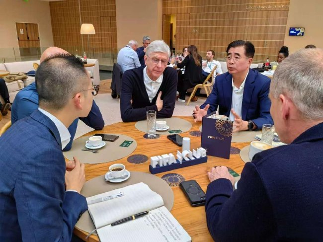 因为目前很多玩家都还在排队等着进行今年会下载详情图