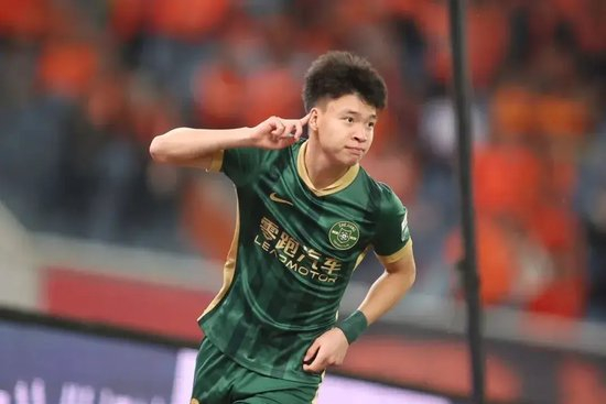 因为目前很多玩家都还在排队等着进行今年会下载介绍图片